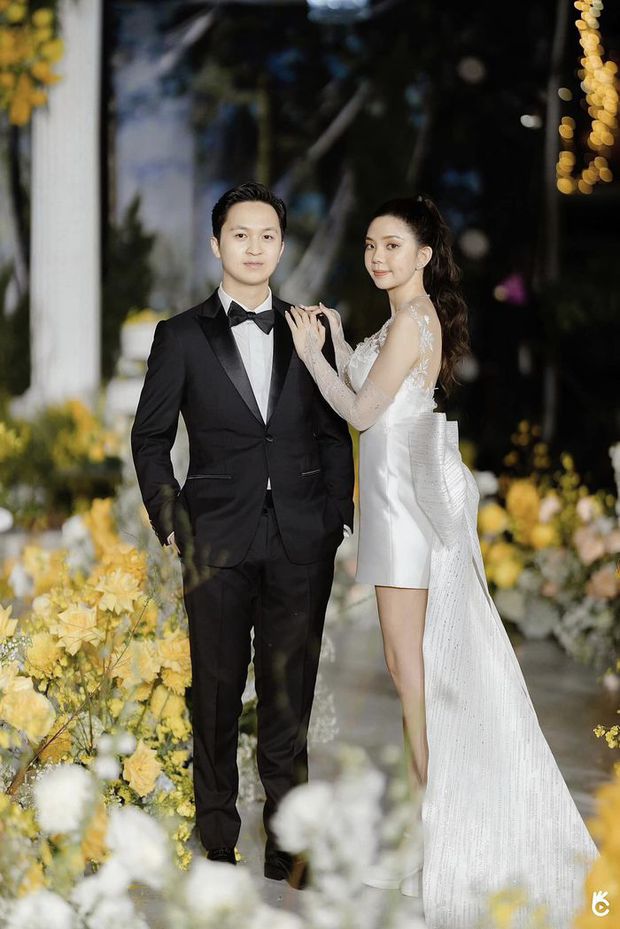 Căn hộ triệu đô, view bao trọn New York của cô gái An Giang có đám cưới lên báo nước ngoài - Ảnh 6.