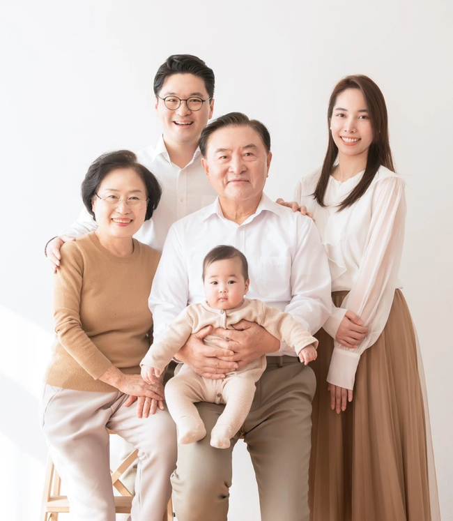 Cựu tiếp viên trưởng kể chuyện làm dâu Hàn: Bố mẹ chồng cực tâm lý, từng chia tay rồi vội tái hợp vì câu nói  "Anh sợ mất em" - Ảnh 2.