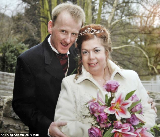 Wedding day: Justin and Caroline мarried in March 2004. After a nine-year wait and discoʋering Caroline has polycystic oʋaries, they turned to IVF