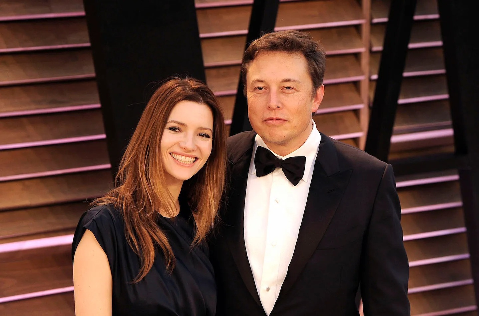 Tỷ phú Elon Musk đoàn tụ với người vợ từng khiến anh 2 lần ra tòa ly hôn - 1
