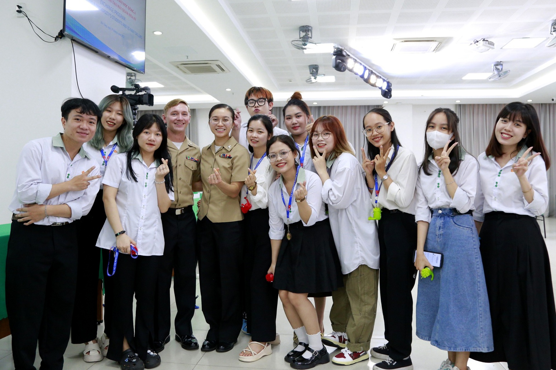 Nữ thủy thủ gốc Việt tàu sân bay Mỹ: Trượt đại học là cơ duyên vào hải quân - 11