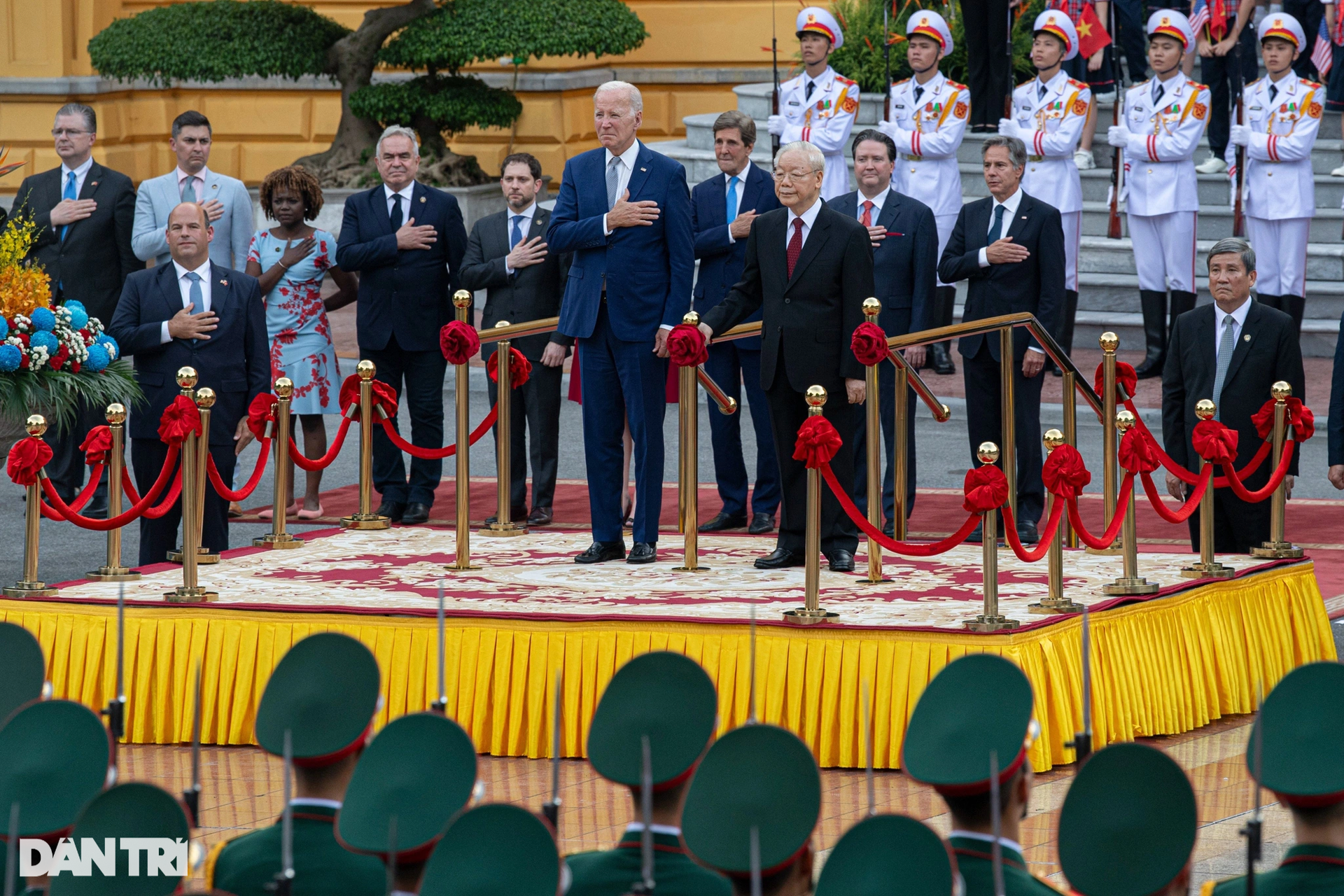 Toàn cảnh Lễ đón chính thức Tổng thống Mỹ Joe Biden tại Phủ Chủ tịch - 4