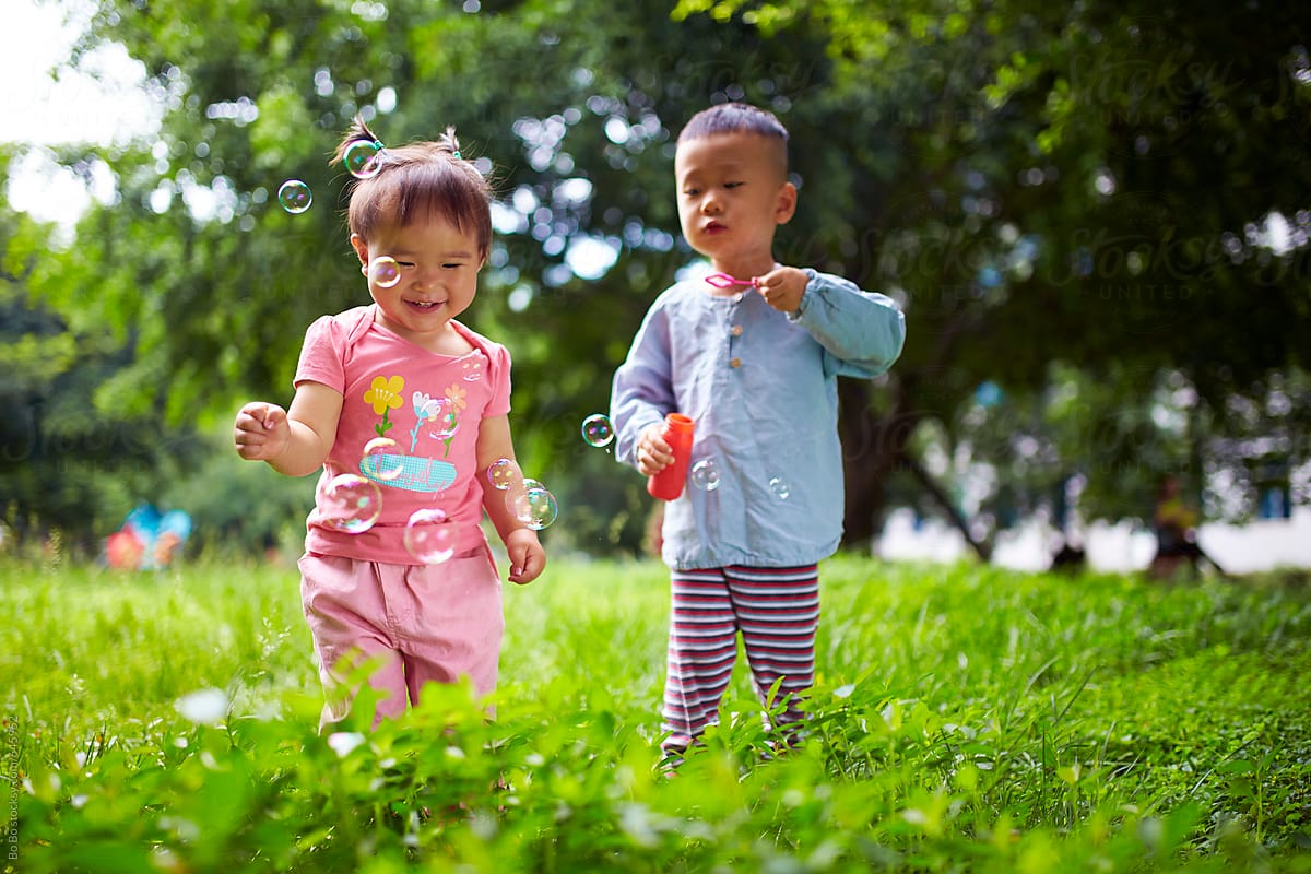 Một nghiên cứu kéo dài 75 năm của Harvard cho thấy: Những đứa trẻ lớn lên sống hạnh phúc có 3 đặc điểm sau - Ảnh 1.