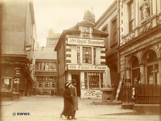 Market Cross House 1