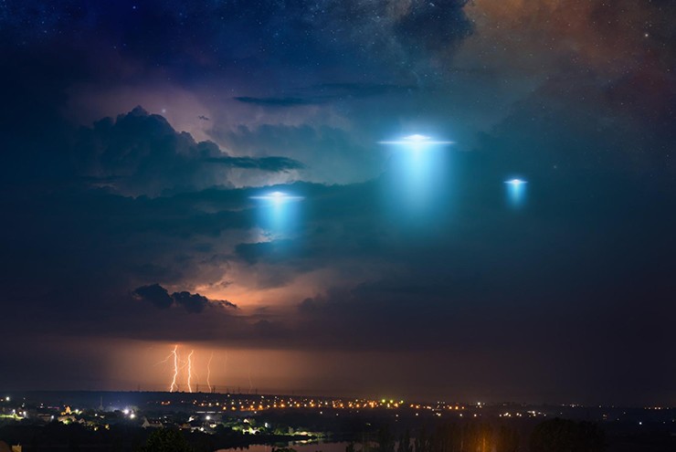 Những chiếc UFO xuất hiện ở New Jersey gần đây là vũ khí bí mật của quân đội Mỹ?