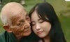 Cô gái 23 tuổi cưới cụ ông 80 tuổi dù bị bố mẹ từ mặt, thường xuyên đăng khoảnh khắc hạnh phúc lên MXH