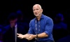 Tỷ phú Jeff Bezos: 'Đừng bỏ học để thành Bill Gates'