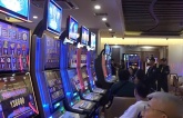 Doanh nhân, ca sĩ thua hàng triệu USD tại King Club như thế nào Doanh nhân, ca sĩ thua hàng triệu USD tại King Club như thế nào