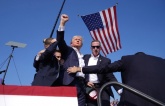 Ông Trump kể về quyết tâm 'cứu nước Mỹ' sau vụ ám sát hụt Ông Trump kể về quyết tâm 'cứu nước Mỹ' sau vụ ám sát hụt
