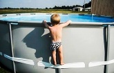 Hơn 5,2 triệu hồ bơi nổi bị thu hồi tại Mỹ và Canada sau 9 vụ đuối nước Hơn 5,2 triệu hồ bơi nổi bị thu hồi tại Mỹ và Canada sau 9 vụ đuối nước