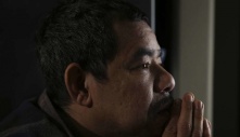 Nỗi sợ bị trục xuất khỏi Mỹ của ông bố đơn thân, khuyết tật Việt