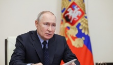 Ông Putin tuyên bố không tuân theo luật một số nước đặt ra
