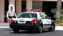 Cảnh sát Las Vegas điều tra báo cáo người ngoài hành tinh rớt xuống nhà dân