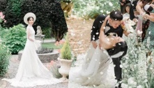 Cặp đôi Việt lên tạp chí Mỹ: Đám cưới với 3000 bông hồng và chiếc váy cưới trong mơ