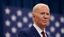 Cơn gió ngược với ông Biden trên đường tái tranh cử