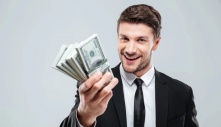 Làm thế nào để giàu có hơn ở tuổi 40?