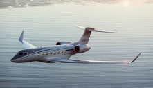 Phi công tiết lộ cách đi vệ sinh đặc biệt khi bay đường dài