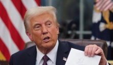 Lý do Tổng thống Trump thích thư tay