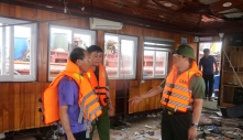 Hình ảnh bên trong tàu du lịch Vịnh Xanh sau tai nạn 36 người chết