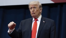Ông Trump tuyên bố chiến sự với Iran 'đã chấm dứt'