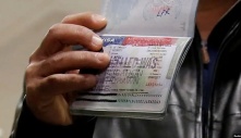 Vì sao hàng nghìn người Việt ở lại Mỹ dù quá hạn visa?