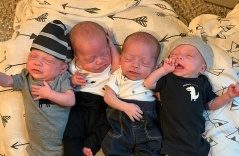 Mother Of identical quadruplets Details ‘whirlwind’ Life With Four Babies