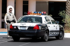 Cảnh sát Las Vegas điều tra báo cáo người ngoài hành tinh rớt xuống nhà dân