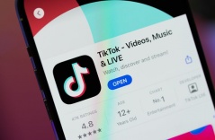 CĂNG ĐÉT! Tiktok bị cấm trên Google Play và App Store sau ngày 19-1-2025. Hơn 170 triệu nhà sáng tạo nội dung sắp mất kế sinh nhai