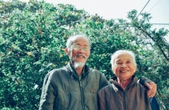 Thói quen buổi sáng của những người sống trên 100 tuổi Thói quen buổi sáng của những người sống trên 100 tuổi