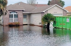 Điều gì khiến cư dân Florida 'đau khổ' trong cuộc khủng hoảng nhà ở? Điều gì khiến cư dân Florida 'đau khổ' trong cuộc khủng hoảng nhà ở?