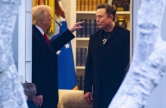 Mối quan hệ từ mặn nồng đến chua chát của Trump - Musk Mối quan hệ từ mặn nồng đến chua chát của Trump - Musk