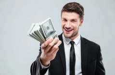 Làm thế nào để giàu có hơn ở tuổi 40?