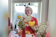 Giấc mơ tan vỡ của cô gái Ukraine bị đâm trên tàu điện Mỹ