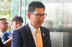 Thái Lan cho phép người dân đổi vé số 'xịt' thành tiền dưỡng già Thái Lan cho phép người dân đổi vé số 'xịt' thành tiền dưỡng già