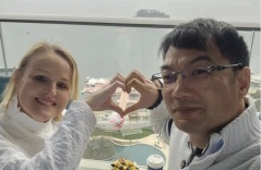 Chuyện tình của chàng khiếm thị và nữ tiến sĩ Mỹ