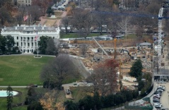 Ông Trump bị kiện vì dự án phòng khiêu vũ ở Nhà Trắng