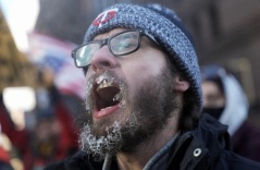 Người Mỹ tuần hành giữa giá rét -29 độ C để phản đối ICE