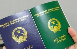 Hộ chiếu Việt Nam hết hạn, có cần xin visa với hộ chiếu Mỹ?