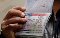 Mỹ cân nhắc thu 1.000 USD phỏng vấn nhanh visa du lịch