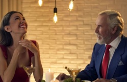 Sự thật về mối quan hệ sugar baby