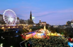 Những chợ Giáng sinh hấp dẫn nhất trên thế giới năm 2025