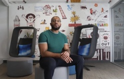 Những vụ bê bối tiền từ thiện chấn động nước Mỹ