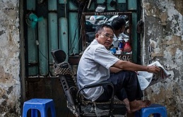 Tôi đã đi khắp năm châu, bốn bể : “Qua rồi mới thấm, sống ở Châu âu thua xa Việt Nam”, tôi khuyên thật Việt Kiều nên nghĩ đến việc hồi hương đi là vừa.