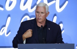 Mike Pence tranh cử tổng thống Mỹ