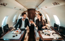 Nỗi khổ của con nhà siêu giàu