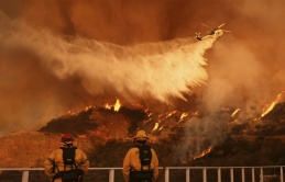 Ông Trump chỉ trích giới chức California 'bất tài'