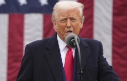 Ông Trump: 'Chính sách của tôi sẽ không bao giờ thay đổi'
