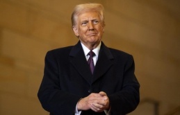 Ông Trump: 'Tôi điều hành nước Mỹ và cả thế giới'
