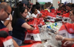 2,4 triệu người Mỹ nguy cơ mất tem phiếu thực phẩm 2,4 triệu người Mỹ nguy cơ mất tem phiếu thực phẩm