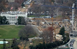 Ông Trump bị kiện vì dự án phòng khiêu vũ ở Nhà Trắng Ông Trump bị kiện vì dự án phòng khiêu vũ ở Nhà Trắng